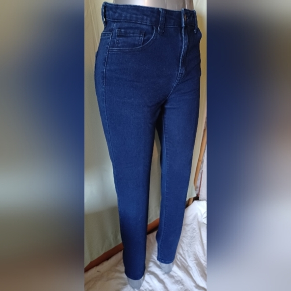 A Forever 21 Dark Indigo High Waist Skinny Fit Jeans - Picture 4 of 7